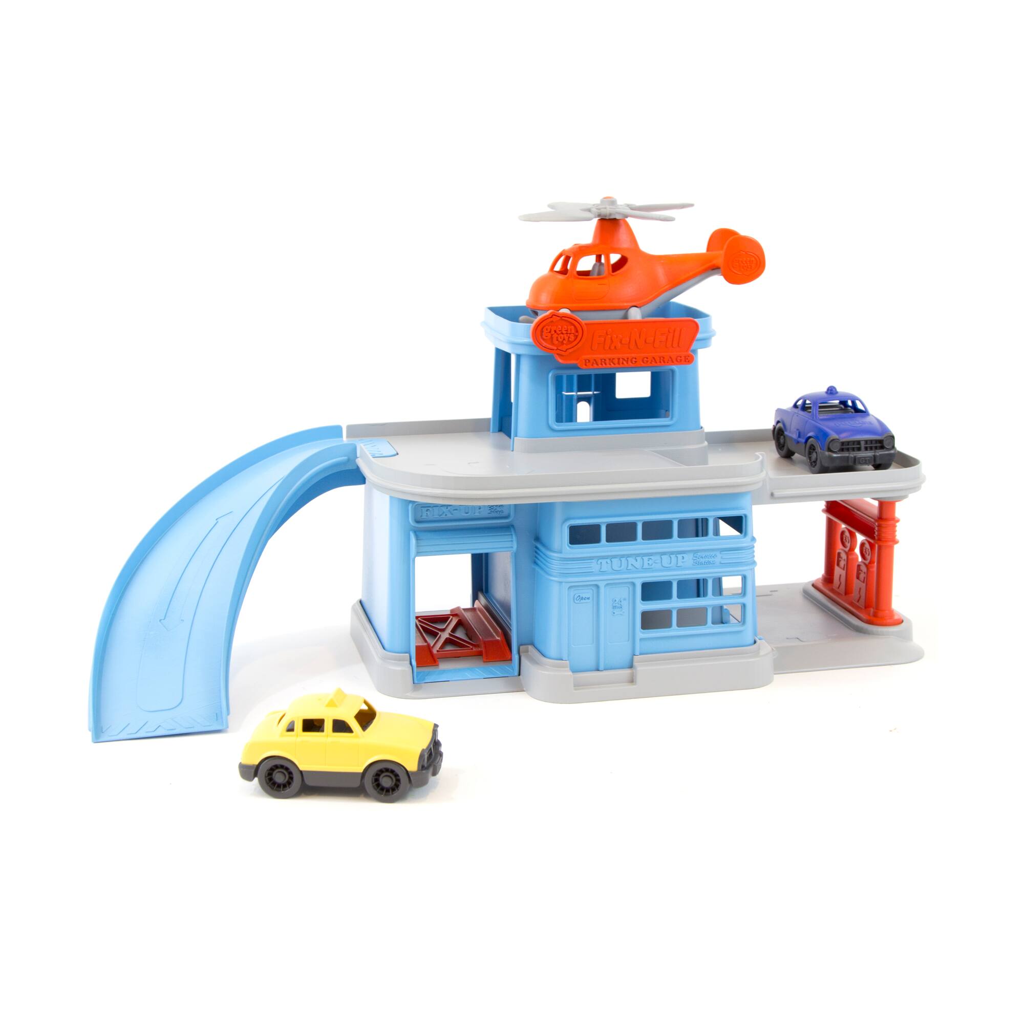 Parking Garage with 3 Vehicles